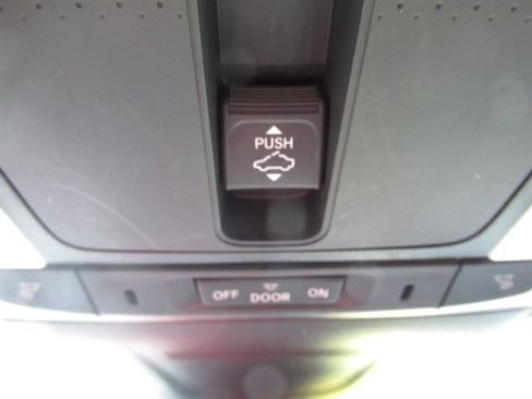Used 2023 Honda CR-V Sport Touring image 27
