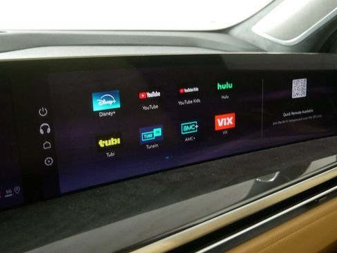Used 2025 Cadillac Escalade IQ Sport 2 w/ LPO, ONYX Package AWD/4WD image 36