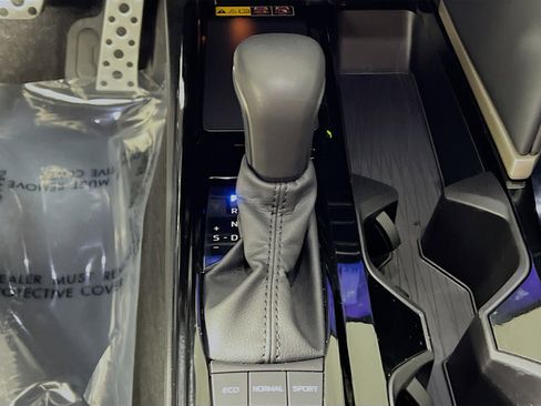 Used 2025 Toyota Camry XSE image 24