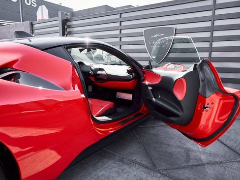 Used 2023 Ferrari SF90 Stradale AWD/4WD image 30