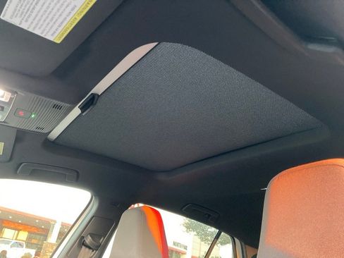 Used 2022 Volkswagen GTI SE image 12