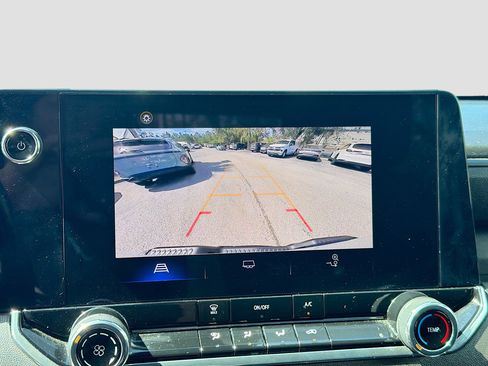 Used 2023 Chevrolet Colorado W/T image 28