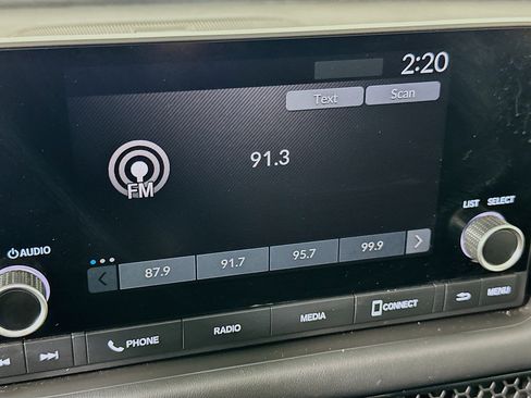 Used 2025 Honda HR-V LX image 21