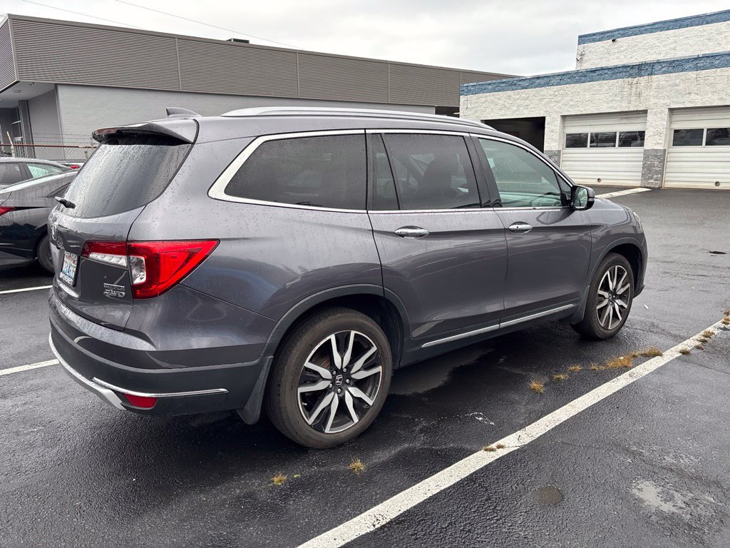Used 2022 Honda Pilot Touring image 4