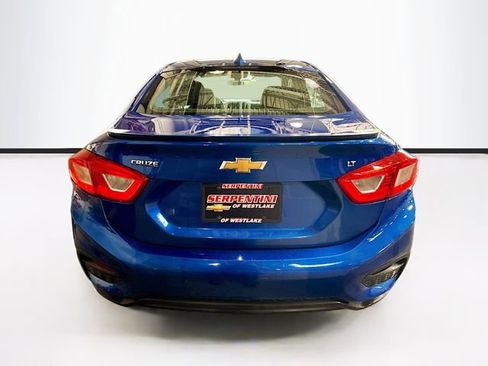 Used 2016 Chevrolet Cruze LT w/ Convenience Package FWD image 7
