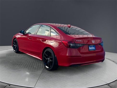 Used 2024 Honda Civic Sport image 3