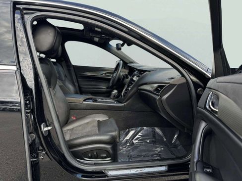 Used 2019 Cadillac CTS V w/ Luxury Package image 49