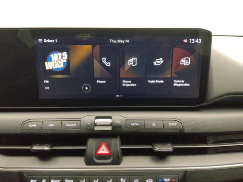 Used 2025 Kia K4 FWD image 25