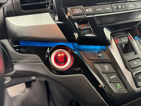 Used 2023 Honda Odyssey Touring image 22