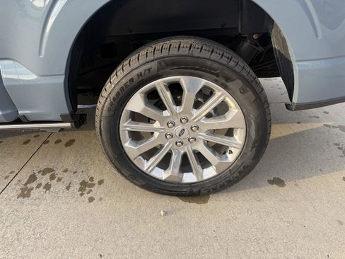 Used 2023 Ford F150 Limited image 34