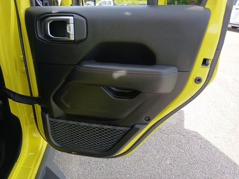 Used 2023 Jeep Wrangler Unlimited Rubicon 392 w/ Xtreme Recon 35" Tire Package image 33