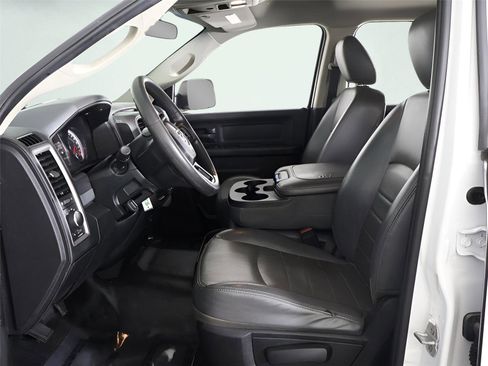 Used 2018 RAM 2500 Tradesman image 26