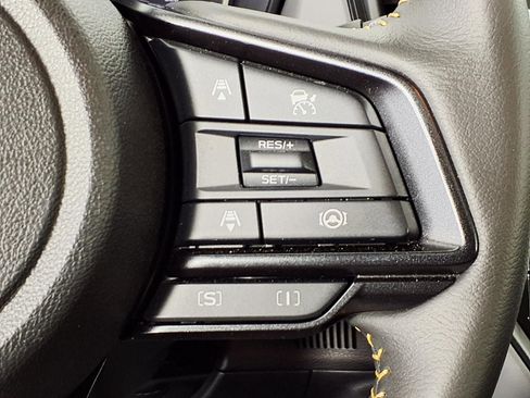 Used 2025 Subaru Crosstrek 2.5i Sport w/ Crosstrek Mirror Package AWD/4WD image 18