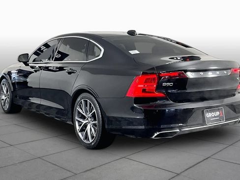 Used 2018 Volvo S90 T6 Momentum image 12