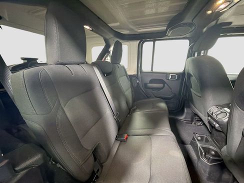 Used 2020 Jeep Wrangler Unlimited Sport S AWD/4WD image 28