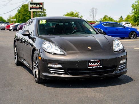 Used 2013 Porsche Panamera 4 w/ Premium Pkg image 2