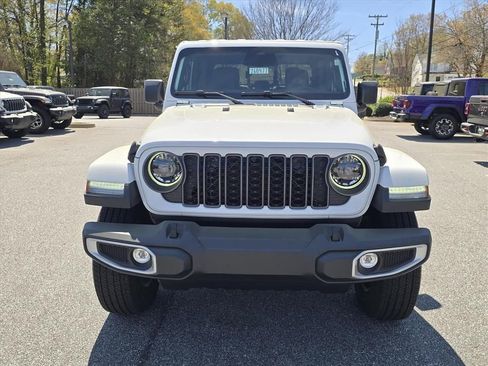 New 2026 Jeep Gladiator Sport image 20