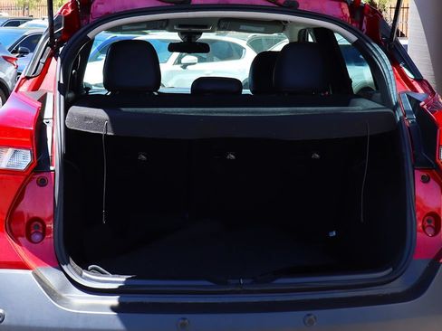 Used 2020 Nissan Kicks SR w/ SR Premium Package FWD image 24