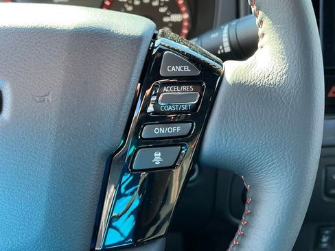 New 2025 Nissan Frontier PRO-4X w/ Pro Convenience Package image 16