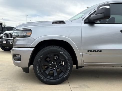 Used 2025 RAM 1500 Lone Star AWD/4WD image 5