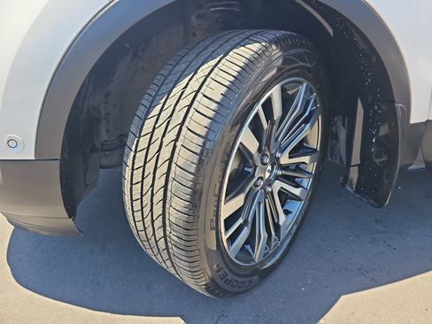 Used 2016 Ford Explorer Platinum AWD/4WD image 66