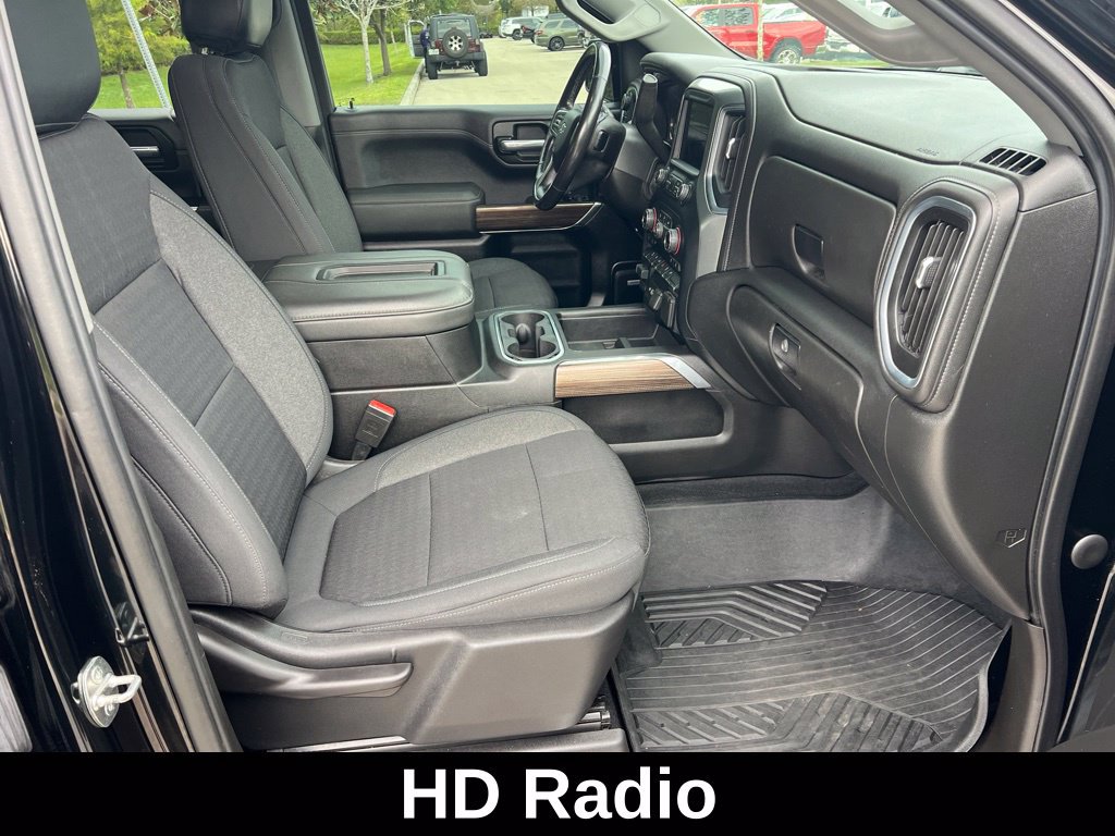Used 2021 Chevrolet Silverado 1500 LT Trail Boss w/ Convenience Package II AWD/4WD image 16