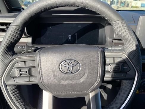 New 2025 Toyota Tacoma TRD Off-Road image 12