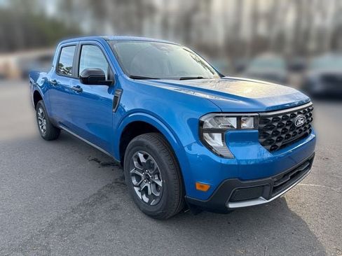 Used 2026 Ford Maverick XLT w/ XLT Luxury Package AWD/4WD image 2
