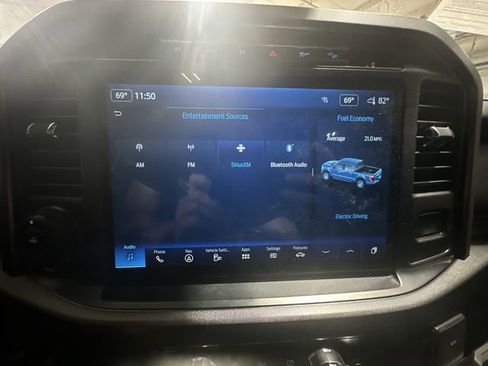 Used 2022 Ford F150 Platinum w/ Equipment Group 701A High AWD/4WD image 16