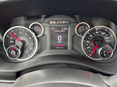Used 2025 RAM 2500 Big Horn AWD/4WD image 42