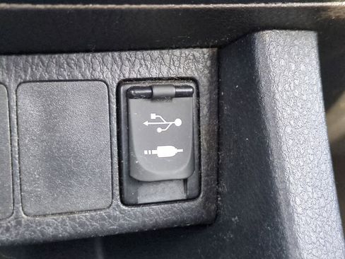 Used 2015 Toyota Corolla S image 20