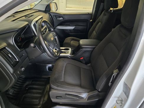 Certified 2022 Chevrolet Colorado LT w/ Fleet Safety Package RWD image 21