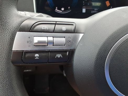 Used 2025 Hyundai Sonata SEL FWD image 20