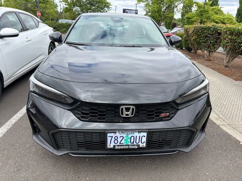 Used 2026 Honda Civic Si image 2