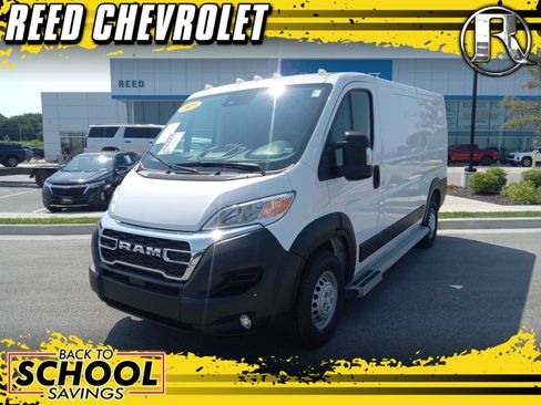 Used 2025 RAM ProMaster 2500 w/ U-Haul Equipment Group FWD image 1