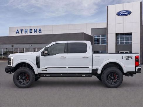 New 2026 Ford F250 Lariat w/ Black Appearance Package AWD/4WD image 7