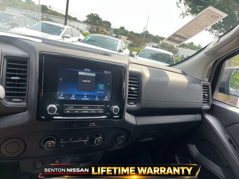 Used 2022 Nissan Frontier S w/ Technology Package RWD image 16