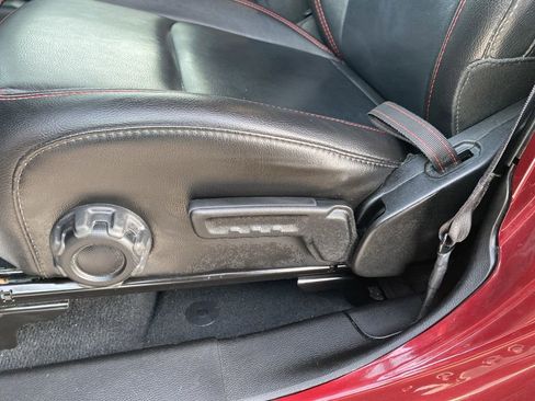 Certified 2022 Jeep Gladiator Rubicon w/ Cold Weather Group image 23