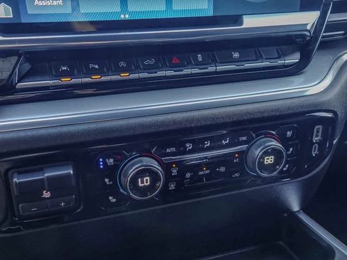 Used 2023 Chevrolet Silverado 1500 High Country w/ High Country Premium Package image 20