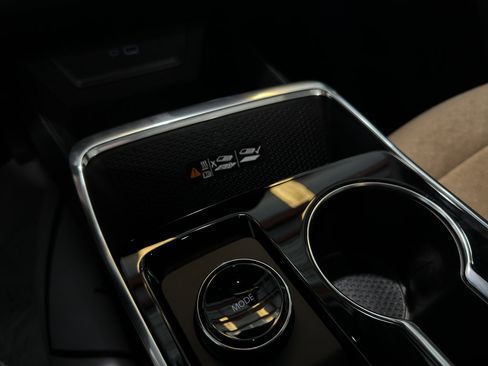 New 2026 Chevrolet Equinox ACTIV w/ Safety and Technology Package image 22