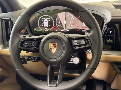 New 2026 Porsche Cayenne AWD/4WD image 19