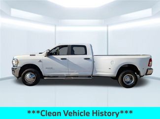 Used 2024 RAM 3500 Big Horn video 2