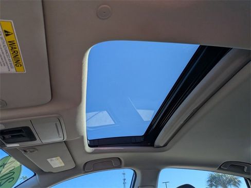 Used 2024 Honda Accord EX image 19