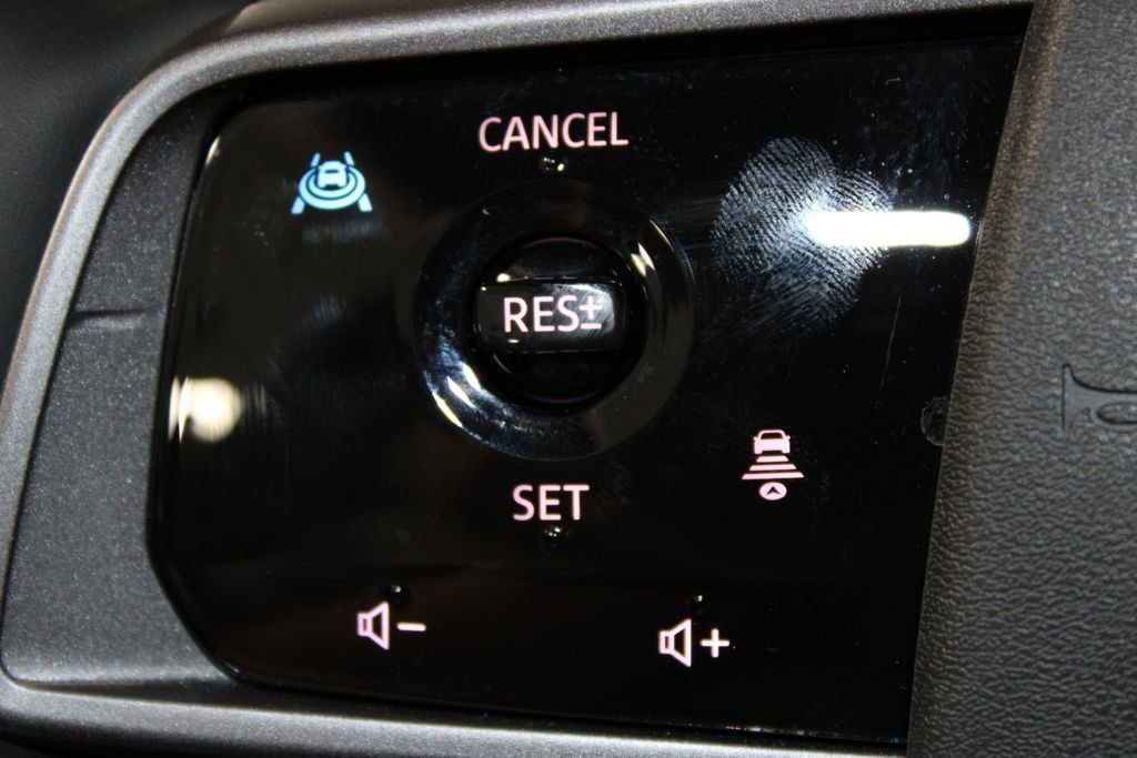 Used 2025 Nissan Murano SL w/ Cargo Package AWD/4WD image 41