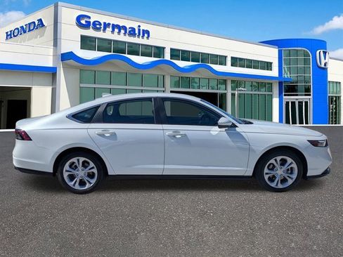Used 2025 Honda Accord LX image 4
