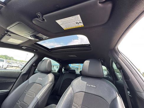 Used 2022 Kia Forte GT-Line w/ GT-Line Premium Package FWD image 32