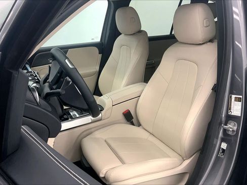 Used 2026 Mercedes-Benz GLB 250 image 21