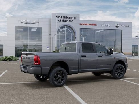 New 2026 RAM 2500 Big Horn AWD/4WD image 4