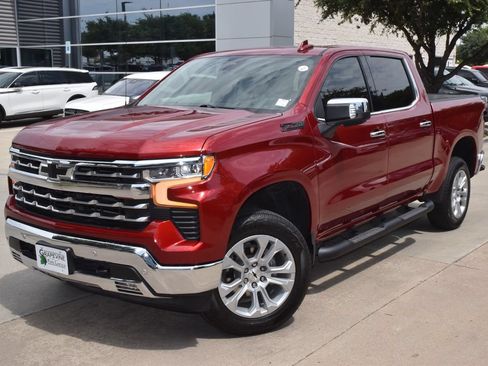 Used 2025 Chevrolet Silverado 1500 LTZ AWD/4WD image 43