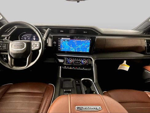 Used 2026 GMC Sierra 2500 Denali Ultimate w/ Max Trailering Package AWD/4WD image 16